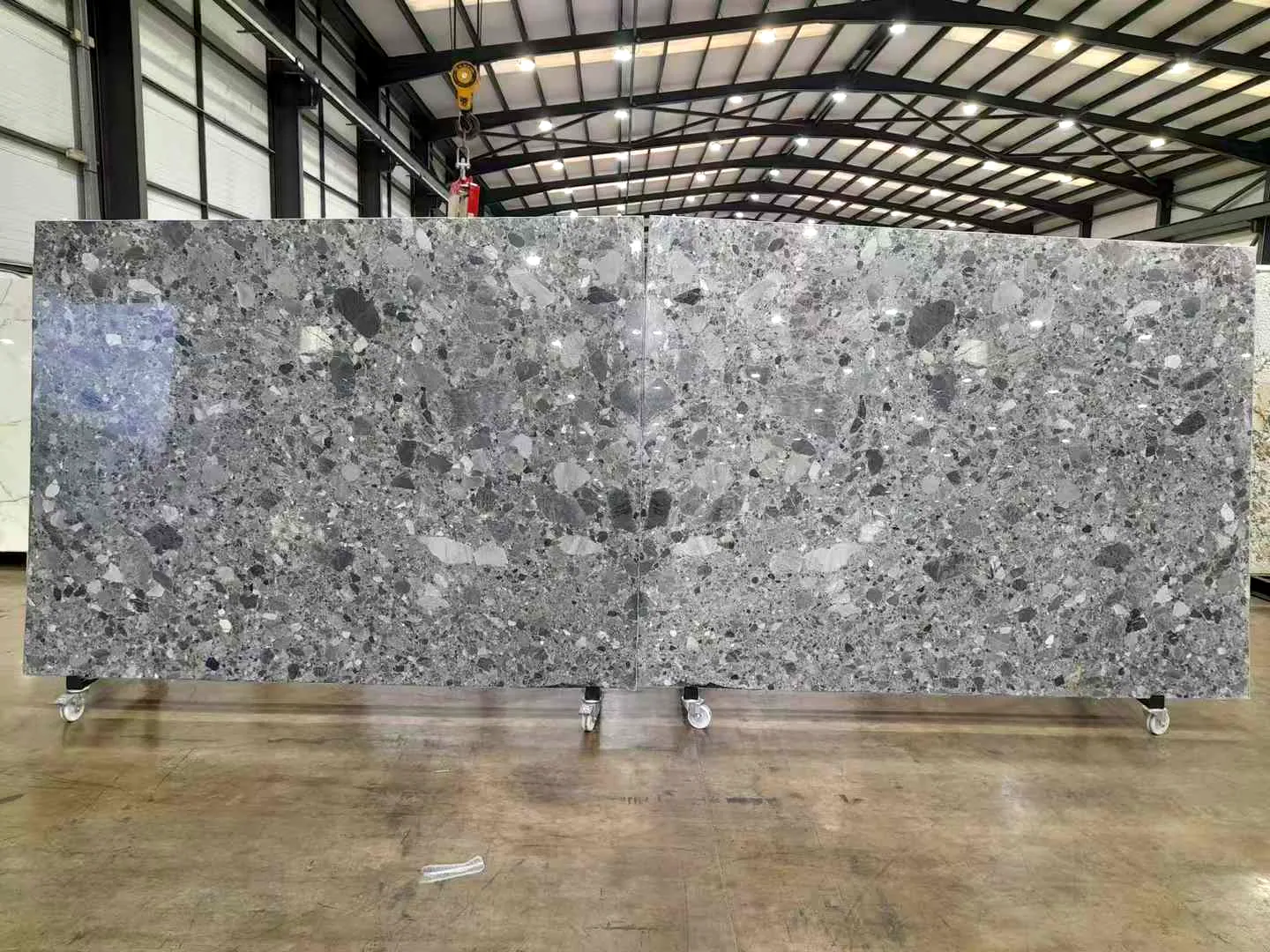 Ceppo di Gré: real slab in our warehouse