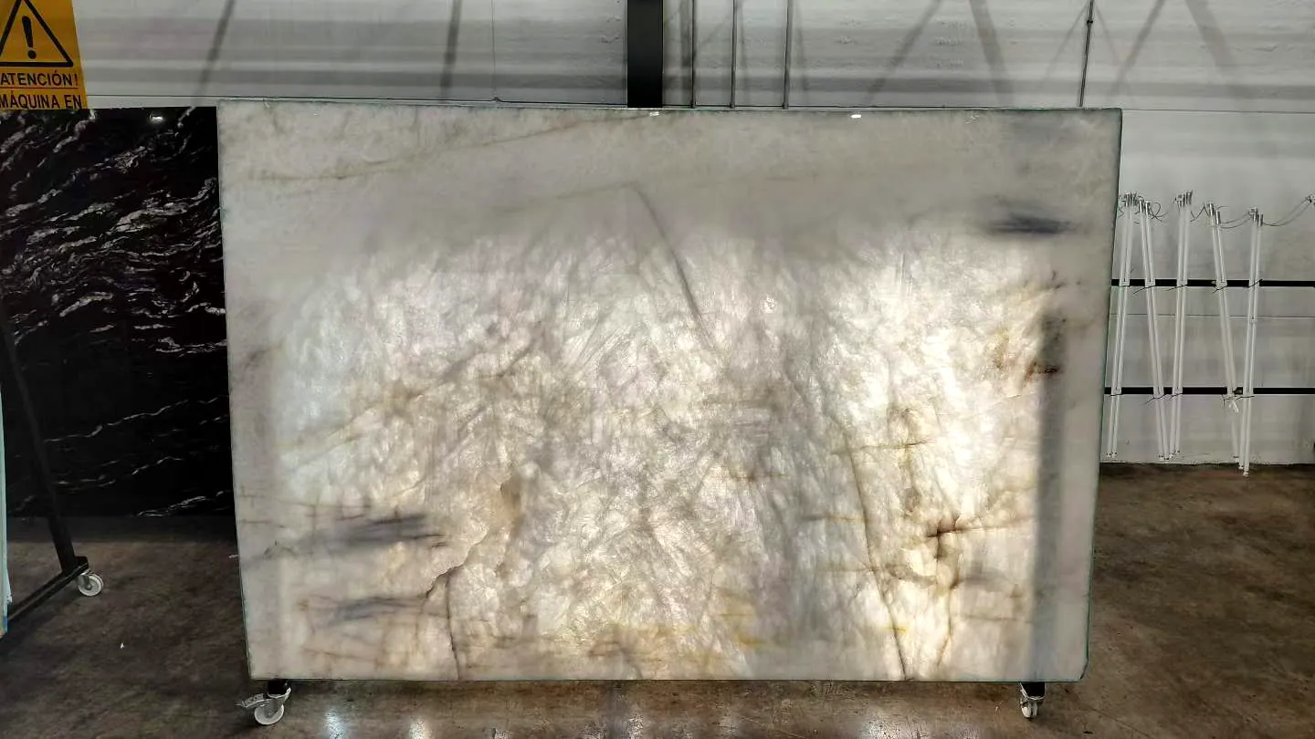 Crystallo White Quartzite: real slab in our warehouse