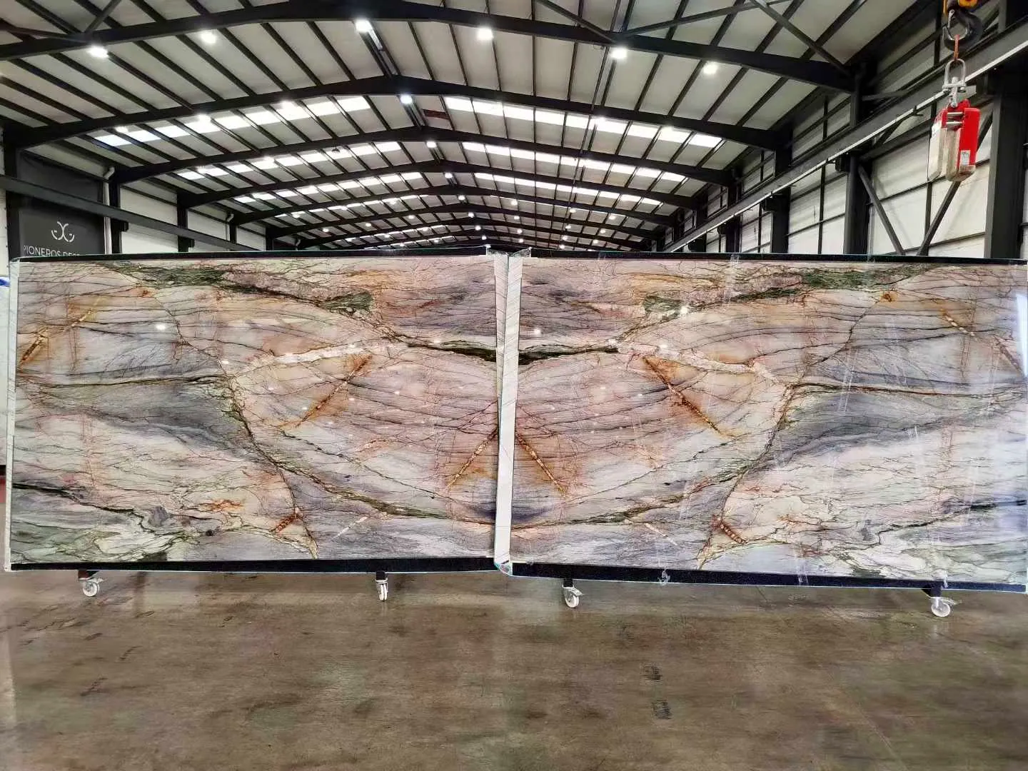 Michelangelo: real slab in our warehouse